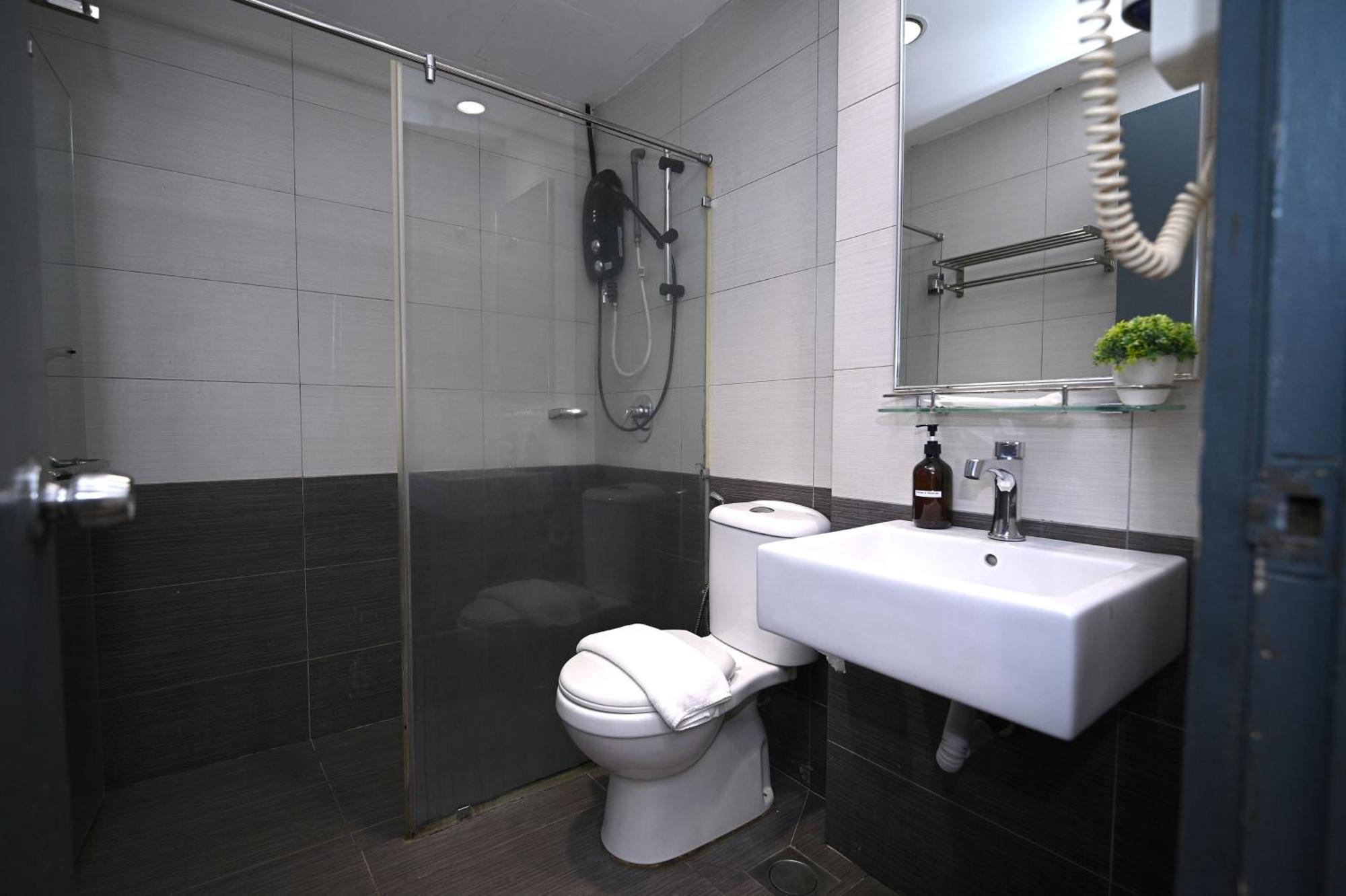 Kingston Hotel 6 - Changkat, Bukit Bintang Kuala Lumpur Kültér fotó